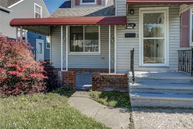 5410 Renwood Drive, Parma, OH 44129