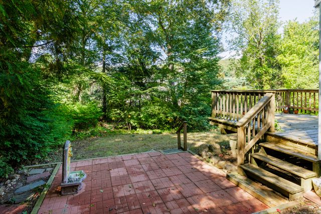 239-A Rockledge Road, Lyme, CT 06371