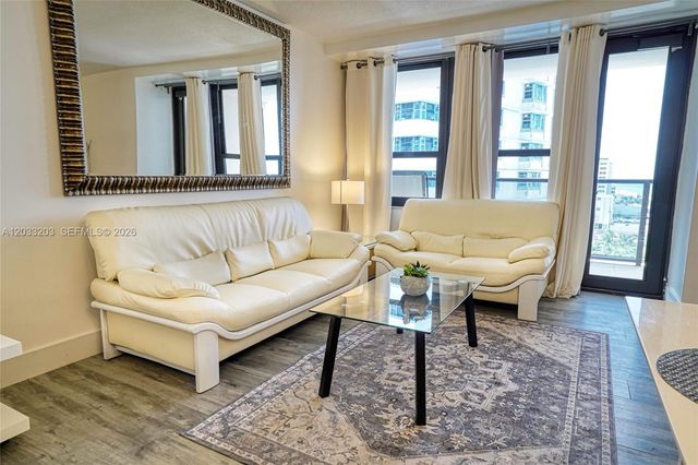 5225 Collins Ave 1204, Miami Beach, FL 33140