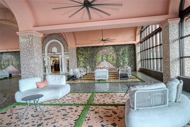 5225 Collins Ave 1204, Miami Beach, FL 33140