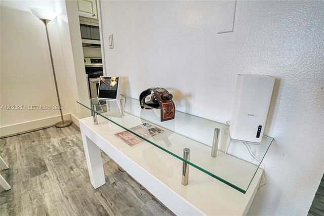 5225 Collins Ave 1204, Miami Beach, FL 33140