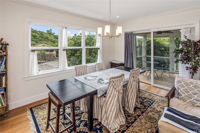 2463 Kekuanoni Street, Honolulu, HI 96813