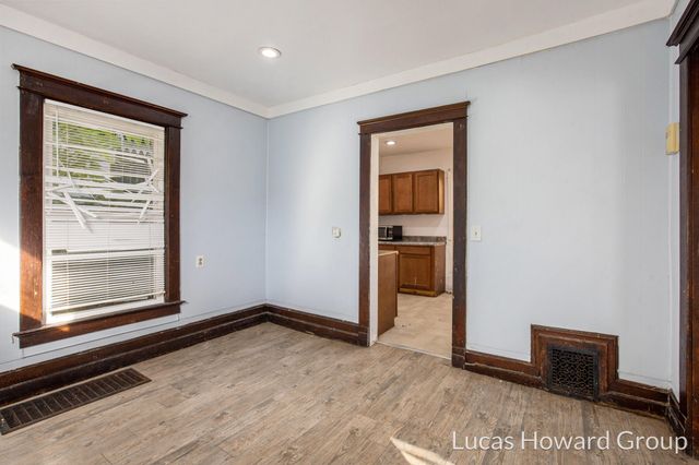 737 Dolbee Avenue Se, City Of Grand Rapids, MI 49506