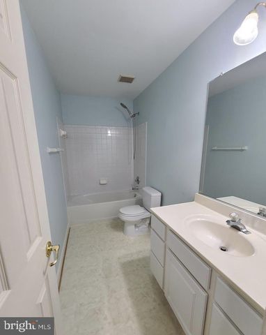 14240 MADRIGAL DR, Woodbridge, VA 22193
