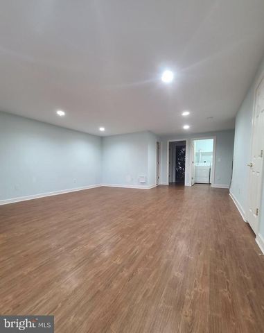 14240 MADRIGAL DR, Woodbridge, VA 22193