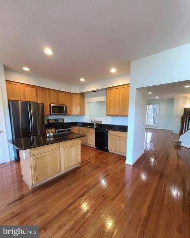 14240 MADRIGAL DR, Woodbridge, VA 22193