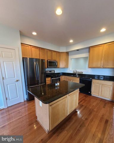 14240 MADRIGAL DR, Woodbridge, VA 22193