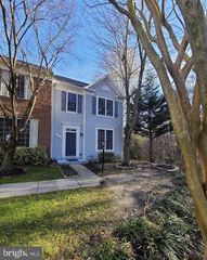 14240 MADRIGAL DR, Woodbridge, VA 22193