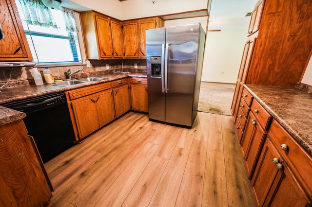 3127 CR 222, Henderson, TX 75652