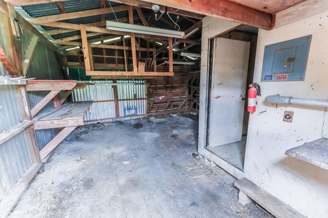 3127 CR 222, Henderson, TX 75652