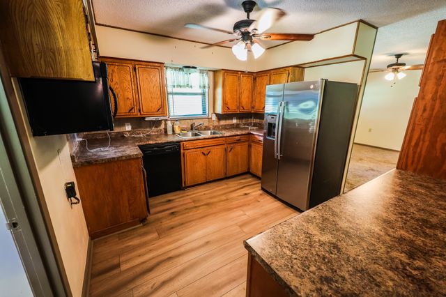 3127 CR 222, Henderson, TX 75652