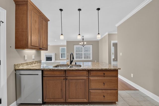 127 Riley Cir, Fayetteville, TN 37334