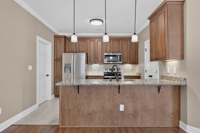 127 Riley Cir, Fayetteville, TN 37334