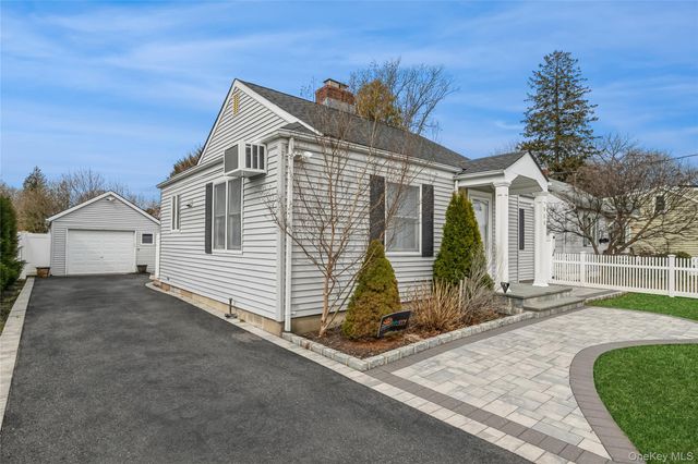 413 3rd Street, East Northport, NY 11731