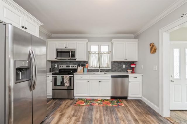 413 3rd Street, East Northport, NY 11731