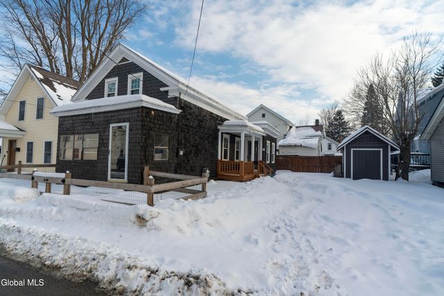 11 Moon Street, Fort Edward, NY 12828