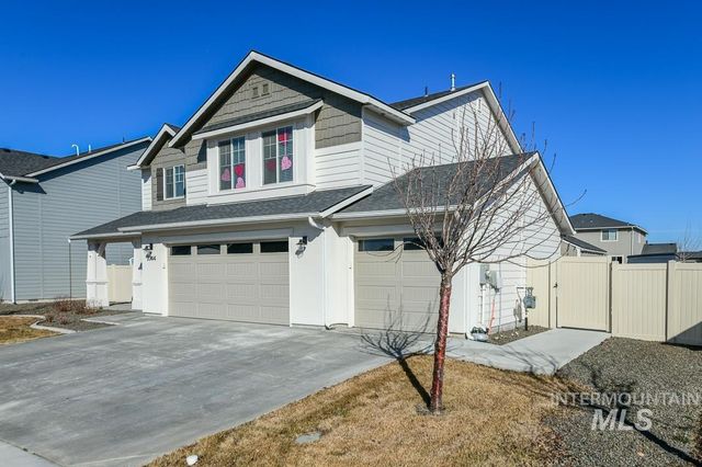 7744 E Rogue Dr, Nampa, ID 83687