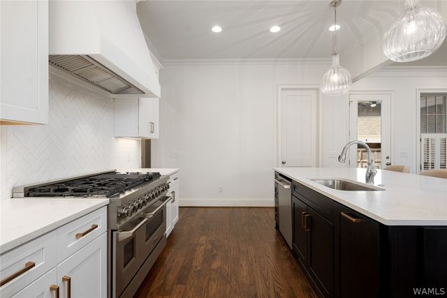 6055 Rosemeade, Tuscaloosa, AL 35406