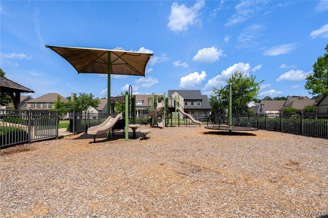 6055 Rosemeade, Tuscaloosa, AL 35406