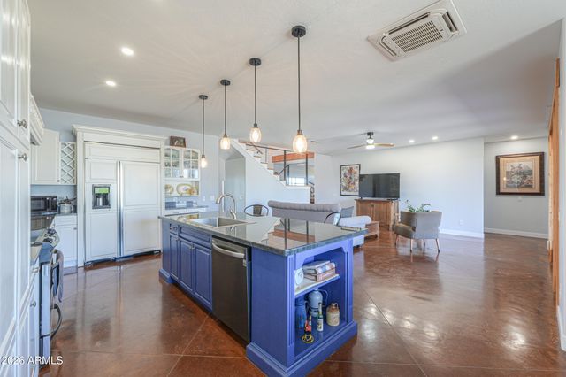 11422 N HAZELDINE Road, Casa Grande, AZ 85194