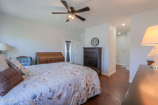 11422 N HAZELDINE Road, Casa Grande, AZ 85194