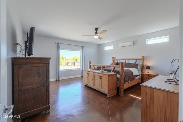 11422 N HAZELDINE Road, Casa Grande, AZ 85194