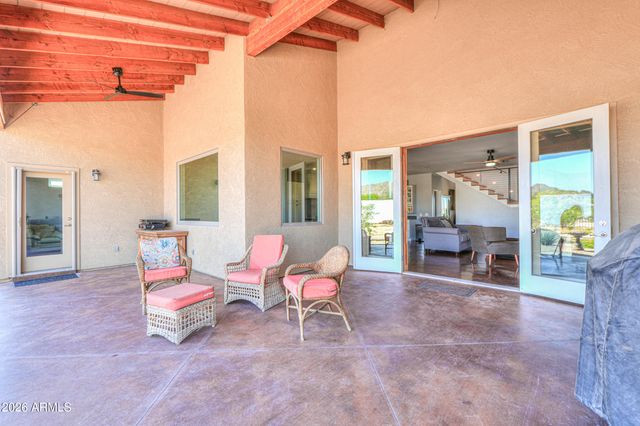 11422 N HAZELDINE Road, Casa Grande, AZ 85194