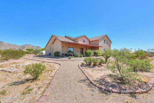 11422 N HAZELDINE Road, Casa Grande, AZ 85194