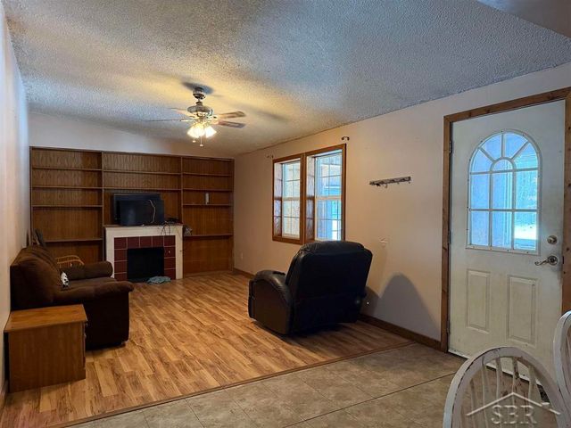 593 W Kessler Court, Sanford, MI 48657