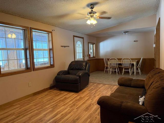 593 W Kessler Court, Sanford, MI 48657