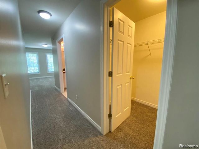 215 S Village Way, Canton, MI 48188