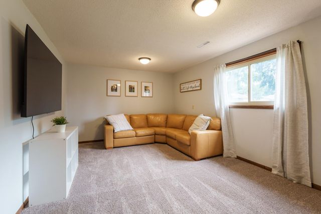 1526 15th Street W, Hastings, MN 55033