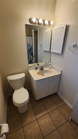 834 SKY LAKE CIRCLE C, Orlando, FL 32809