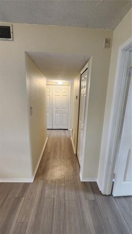 834 SKY LAKE CIRCLE C, Orlando, FL 32809