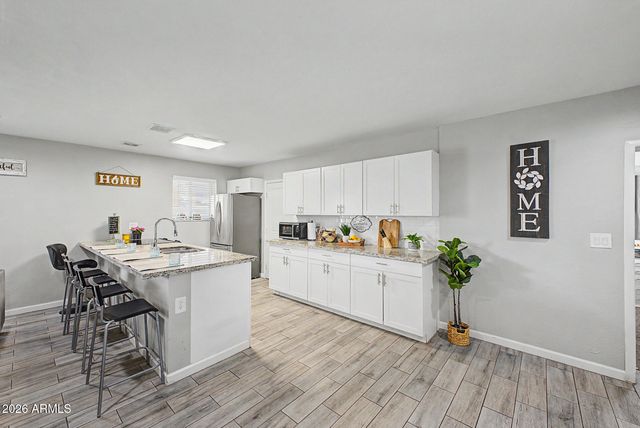2026 W OREGON Avenue, Phoenix, AZ 85015