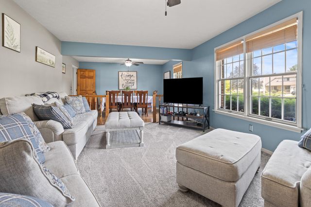 1686 Laurel Creek Drive 1686 Laurel Creek Drive, Troy, OH 45373