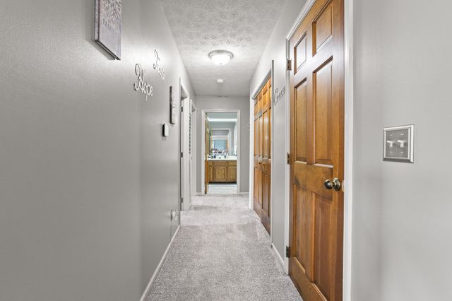 1686 Laurel Creek Drive 1686 Laurel Creek Drive, Troy, OH 45373