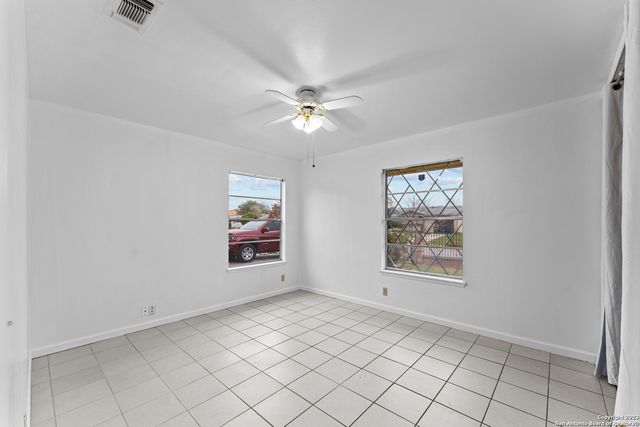 8627 Cape Valley St, San Antonio, TX 78227