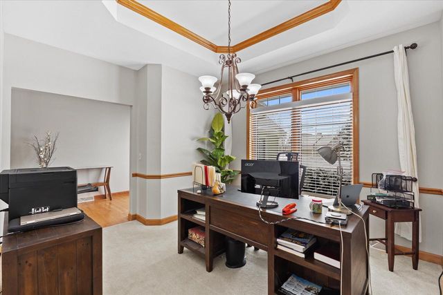 W177N5440 Legend COURT, Menomonee Falls, WI 53051