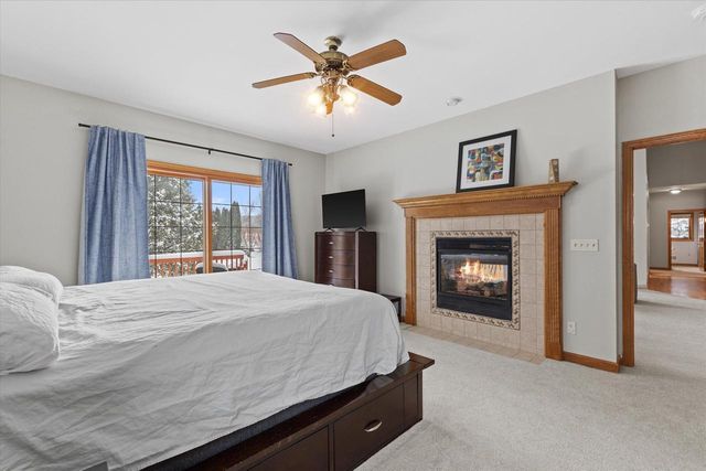W177N5440 Legend COURT, Menomonee Falls, WI 53051