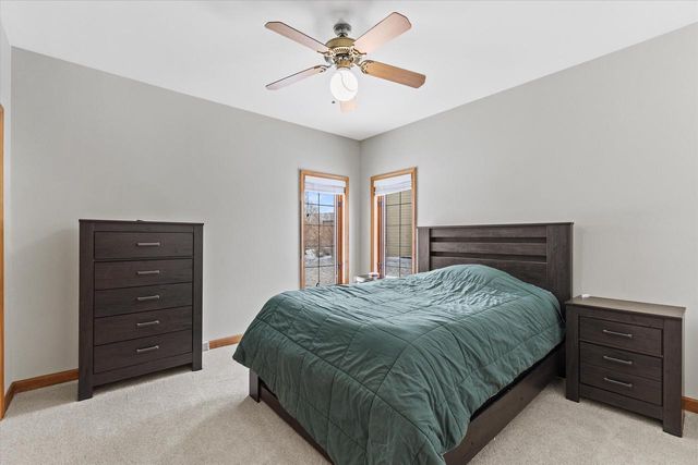 W177N5440 Legend COURT, Menomonee Falls, WI 53051