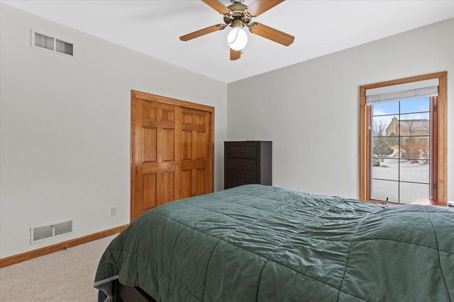 W177N5440 Legend COURT, Menomonee Falls, WI 53051