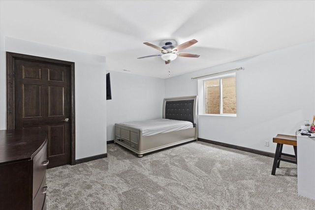 W177N5440 Legend COURT, Menomonee Falls, WI 53051