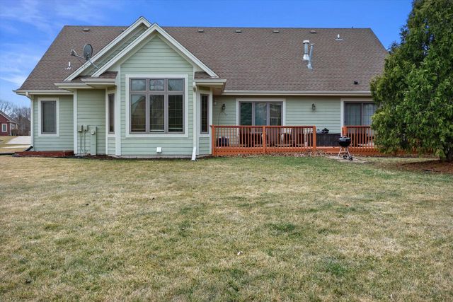 W177N5440 Legend COURT, Menomonee Falls, WI 53051