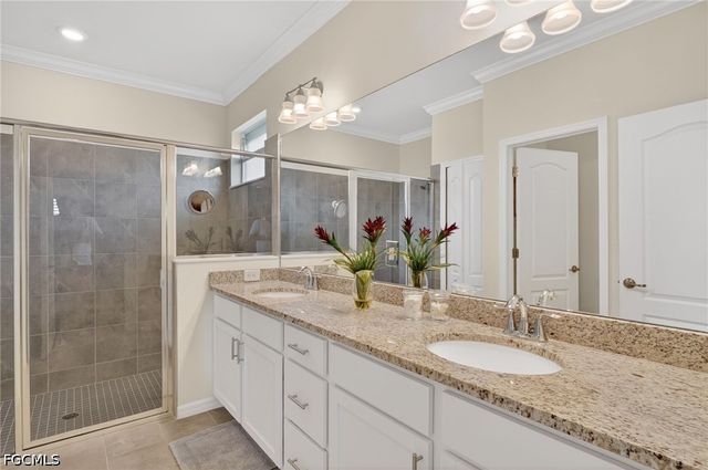 4386 Bluegrass DR, Fort Myers, FL 33916
