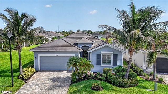 4386 Bluegrass DR, Fort Myers, FL 33916