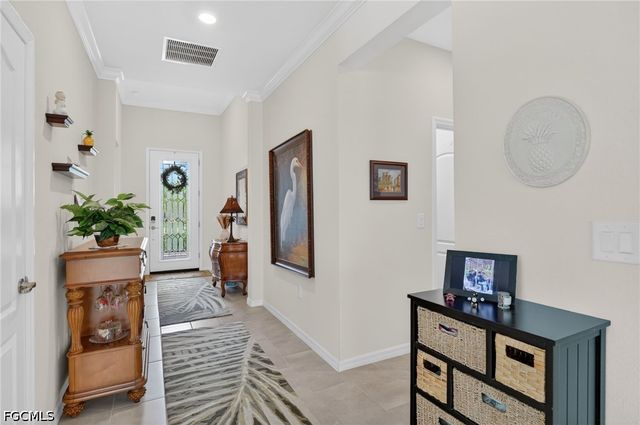 4386 Bluegrass DR, Fort Myers, FL 33916