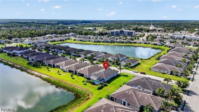 4386 Bluegrass DR, Fort Myers, FL 33916