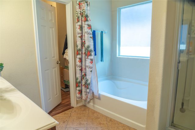 1721 Grassy View Drive, Fort Worth, TX 76177