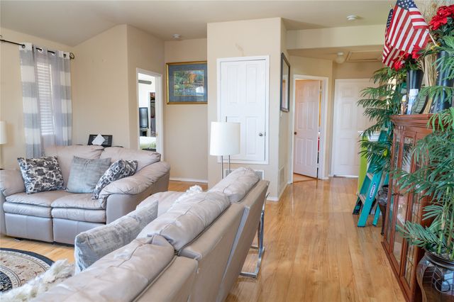 1721 Grassy View Drive, Fort Worth, TX 76177